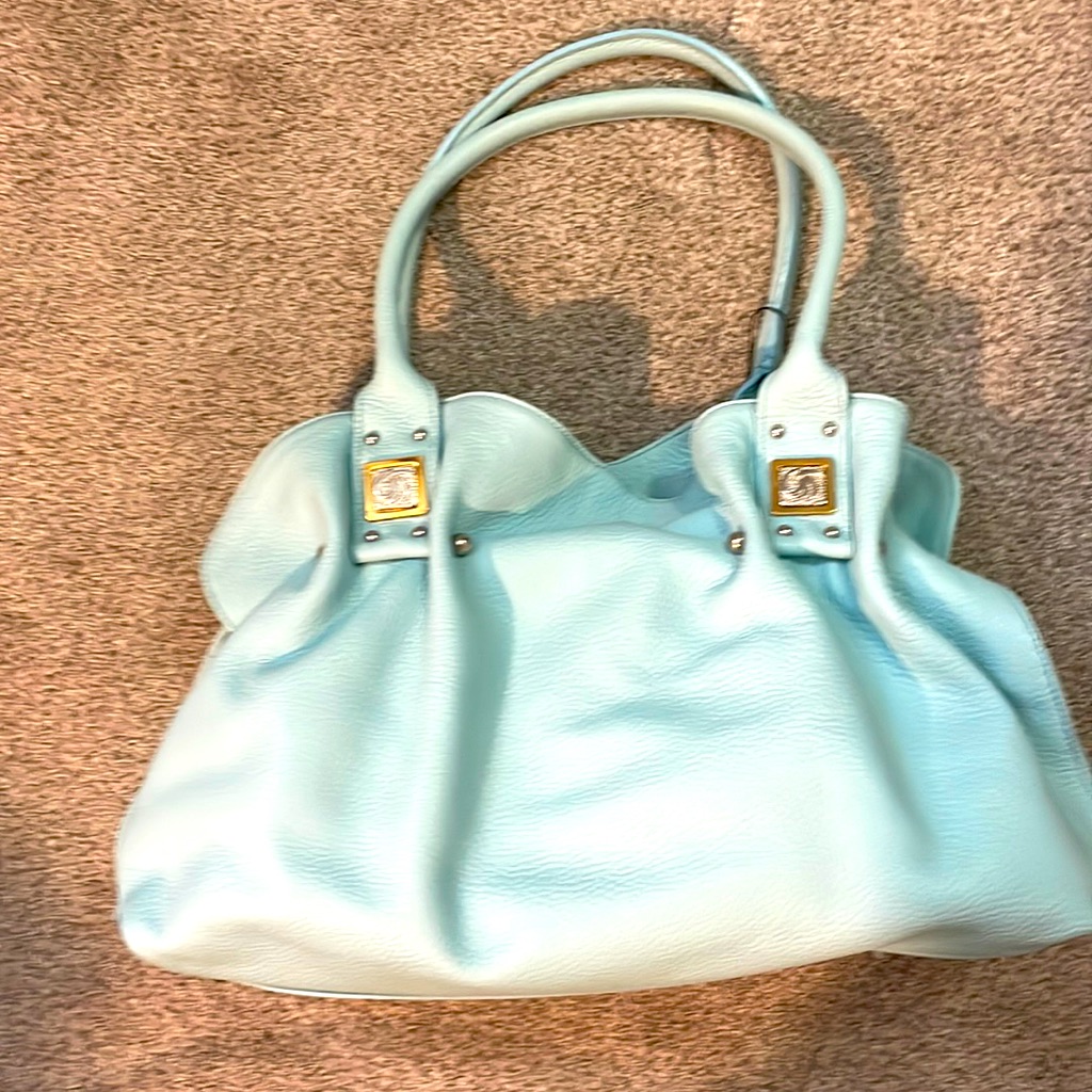 Gilda Tonelli Aqua Italian Leather Purse. Three Pockets With Center Zipped.